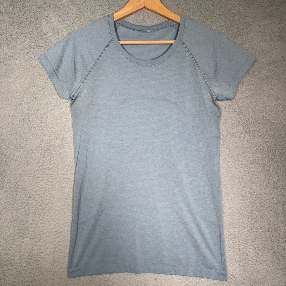 lululemon Swiftly Tech Short-Sleeve Shirt 2.0 Hip Length Size 8